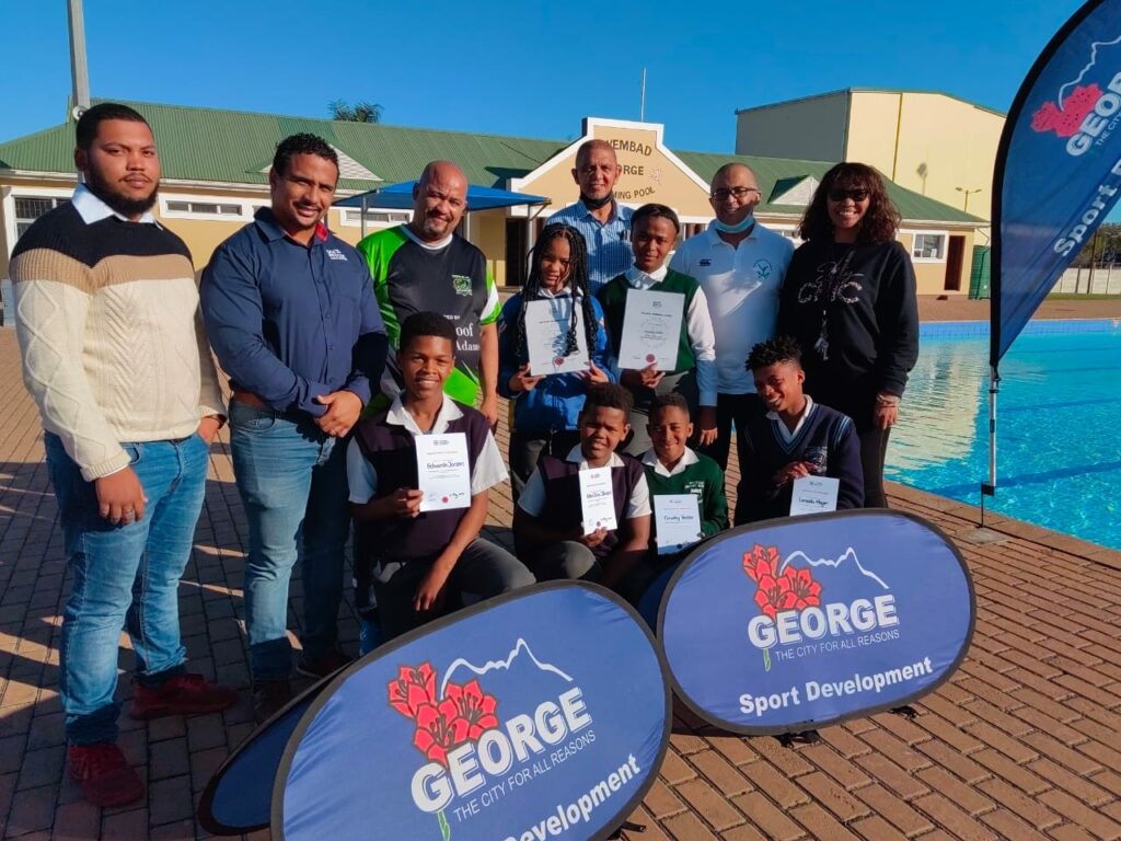 George Munisipaliteit en NSRI span saam om verdrinkings te voorkom