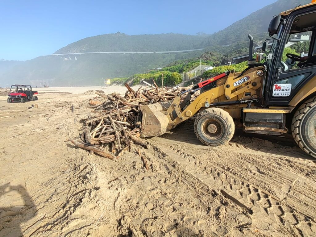George Municipality Initiates Clean-Up Efforts Post-Heavy Rain