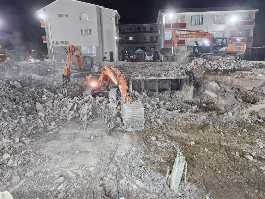 MEDIA STATEMENT: 06:00 Update on Building Collapse Site in George, Western Cape - South Africa