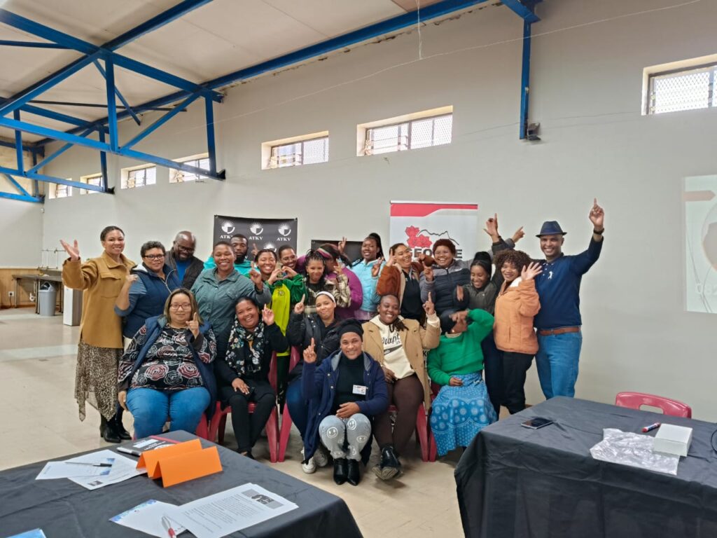 Training session empowers reading facilitators and peer educators