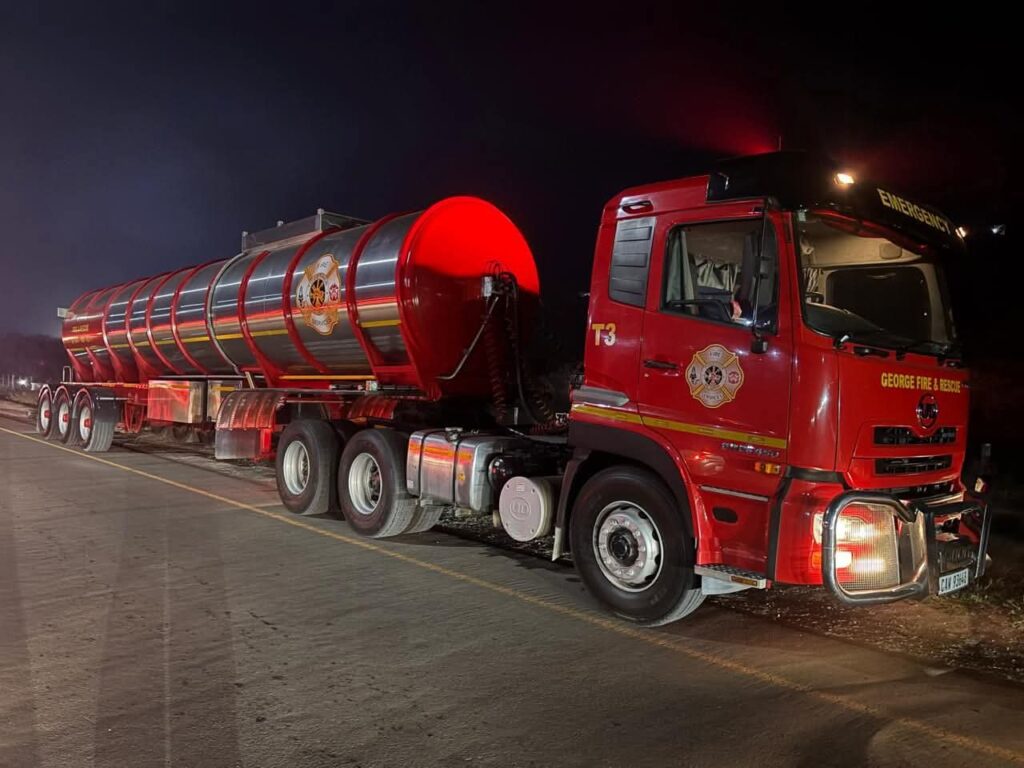 George Fire and Disaster Services Assists at Mossel Bay Fire