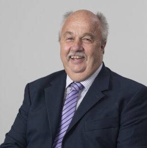 Cllr Gert Niehaus Vf+ PR Crop